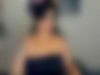 Live cam show with Sara - Spy Mature on infinitiblacc.com
