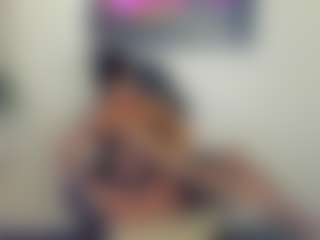 Live cam show with Sara - Sexy on SinfulBabes