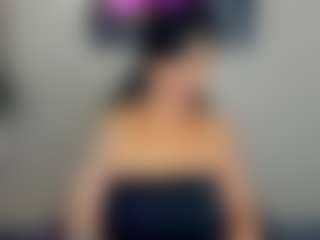 Live cam show with Sara - HD MILF on Strip Flash - Live Sex Shows