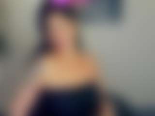 Live cam show with Sara - Spy Granny on instabang