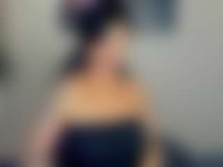 Live cam show with Sara - Spy Granny on sexylivex.com