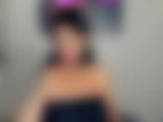 Live cam show with Sara - Moaning on Gym Cam Girls