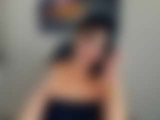Live cam show with Sara - Body Massage on Uber Horny