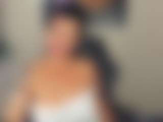Live cam show with Sara - Granny Brown Hair on crypto-cams