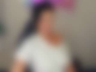 Live cam show with Sara - Granny on Hubzter Live
