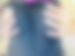 Live cam show with Sara - Femdom on sexylive.show