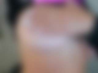Live-Cam-Show mit Sara - Granny MILF auf Camsoda