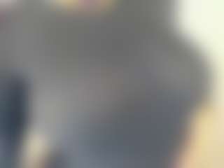 Live cam show with Sara - Green Eyes on Free Soda
