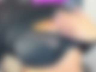 Live cam show with Sara - Femdom on camtv