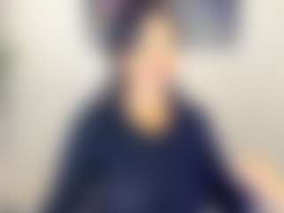 Live cam show with Sara - Average on Hubzter Live