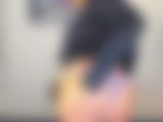 Live cam show with Sara - Bdsm MILF on madthumbs
