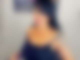 Live cam show with Sara - Femdom on livesuperchat.net