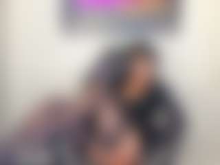 Live cam show with Sara - Normal on SmokeAndPoke
