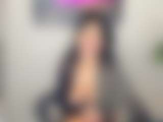 Live cam show with Sara - Cowgirl on sexylivex.com