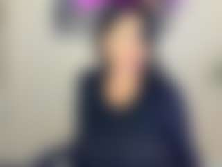 Live cam show with Sara - Mature on EXY