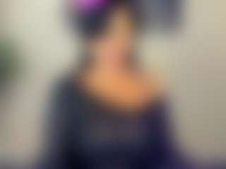 Live cam show with Sara - Middle Aged on Streamer API