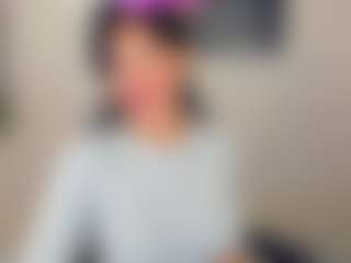 Live cam show with Sara - Granny Big Ass on Hubzter Live