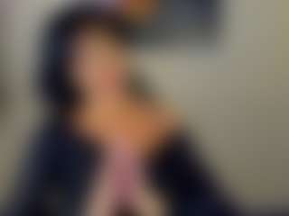 Live cam show with Sara - Average on CamClone
