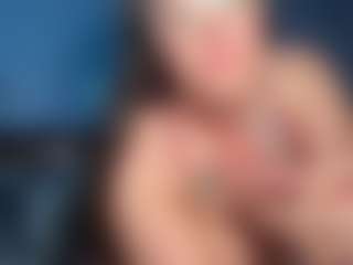 Sadiemaex3's Live Sex Cam Show