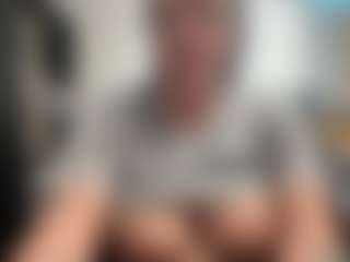 Sadiemaex3's Live Sex Cam Show