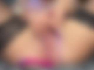 Sadiemaex3's Live Sex Cam Show