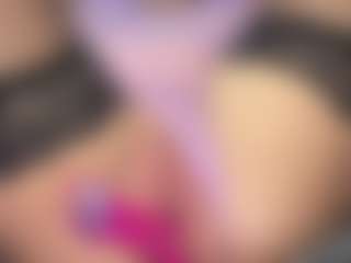 Sadiemaex3's Live Sex Cam Show