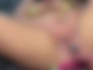 Sadiemaex3's Live Sex Cam Show