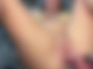 Sadiemaex3's Live Sex Cam Show