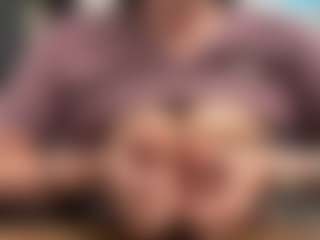 Sadiemaex3's Live Sex Cam Show
