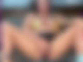 Sadiemaex3's Live Sex Cam Show