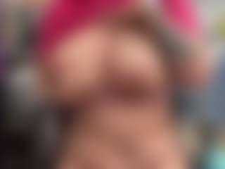 Sadiemaex3's Live Sex Cam Show