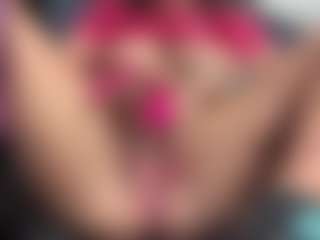 Sadiemaex3's Live Sex Cam Show