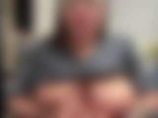 Sadiemaex3's Live Sex Cam Show