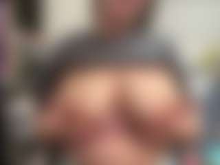 Sadiemaex3's Live Sex Cam Show