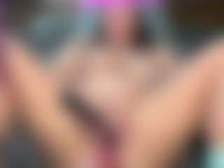 Sadiemaex3's Live Sex Cam Show
