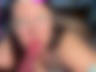 Sadiemaex3's Live Sex Cam Show