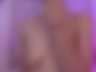 desireee-e's Live Sex Cam Show