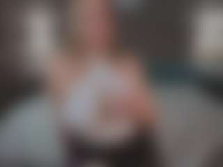 DessieKolesar's Live Sex Cam Show