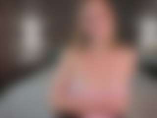 DessieKolesar's Live Sex Cam Show