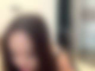 Amina's Live Sex Cam Show