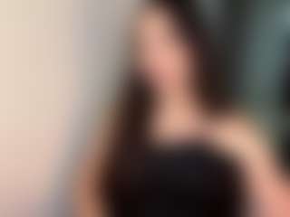 Amina's Live Sex Cam Show