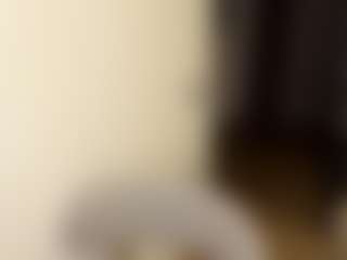 Amina's Live Sex Cam Show