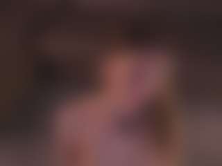Live cam show with GwynHornsby - Tiny Tits on SquirtSoMuch