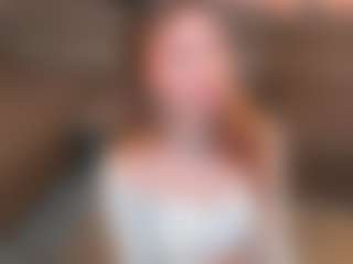 Live cam show with GwynHornsby - Role Play on livesuperchat.net