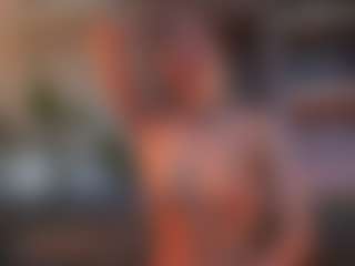 Live cam show with GwynHornsby - Role Play on madthumbs