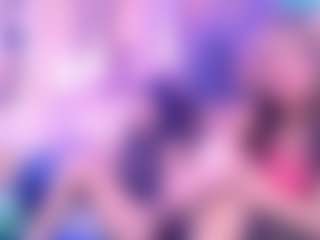 Show en direct avec Deliah - Striptease sur Camsoda