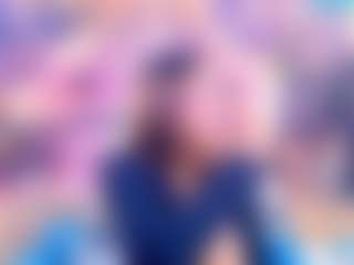 Deliah's Live Sex Cam Show