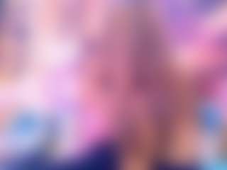 Live cam show with Deliah - Brown Eyes on Hubzter Live