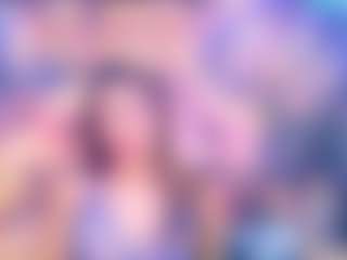 Live cam show with Deliah - Smoking on SinfulBabes