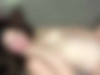 Live cam show with Lana - Cumslut on Camsoda